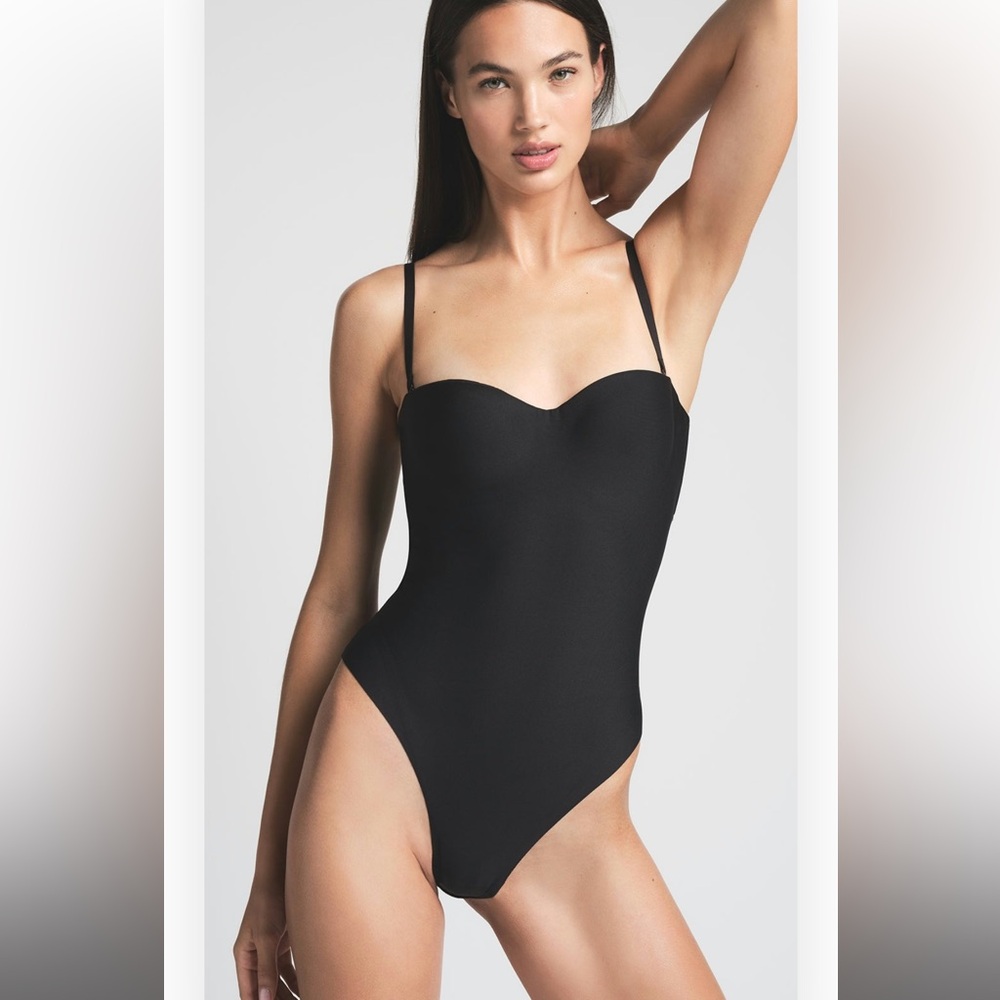 Skims bodysuit 🖤